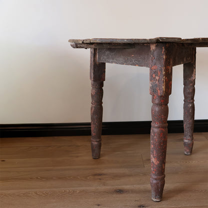 19th Century Irish Tri-Leg Table