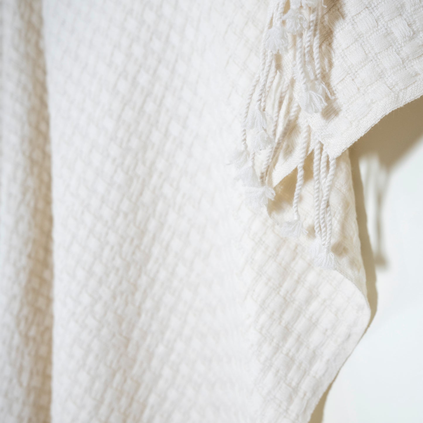 Basket Weave White Throw